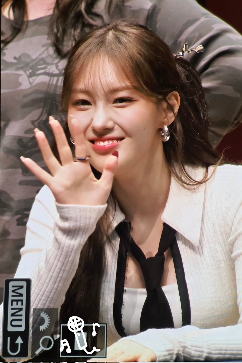 𝐬𝐢𝐧𝐠𝐟𝐨𝐫𝐔. tweet media