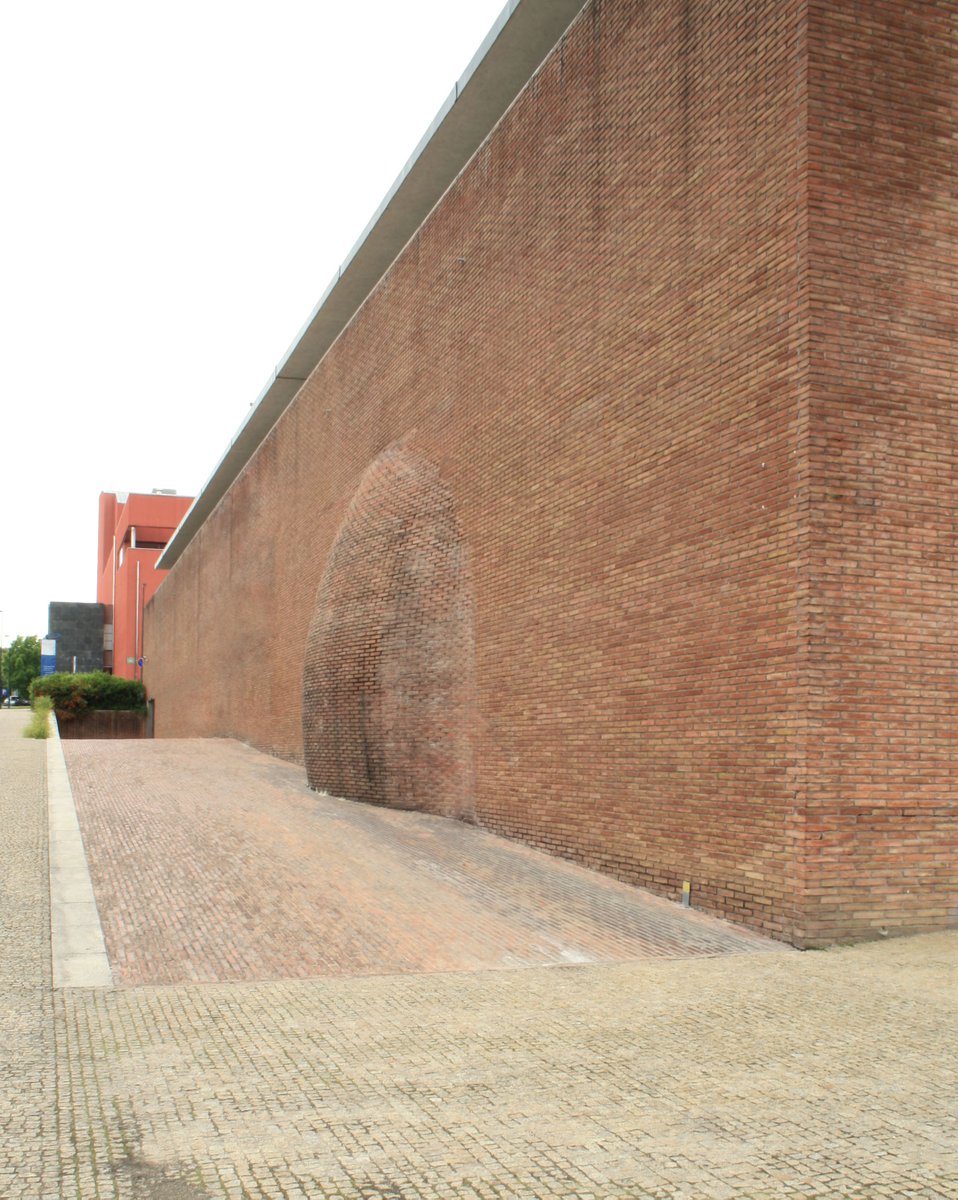 Em dia de aniversário de José Manuel Soares: o Planetário do Porto, um encontro feliz entre arquitetura e ciência
+ info: fims.up.pt/index.php?cat=…