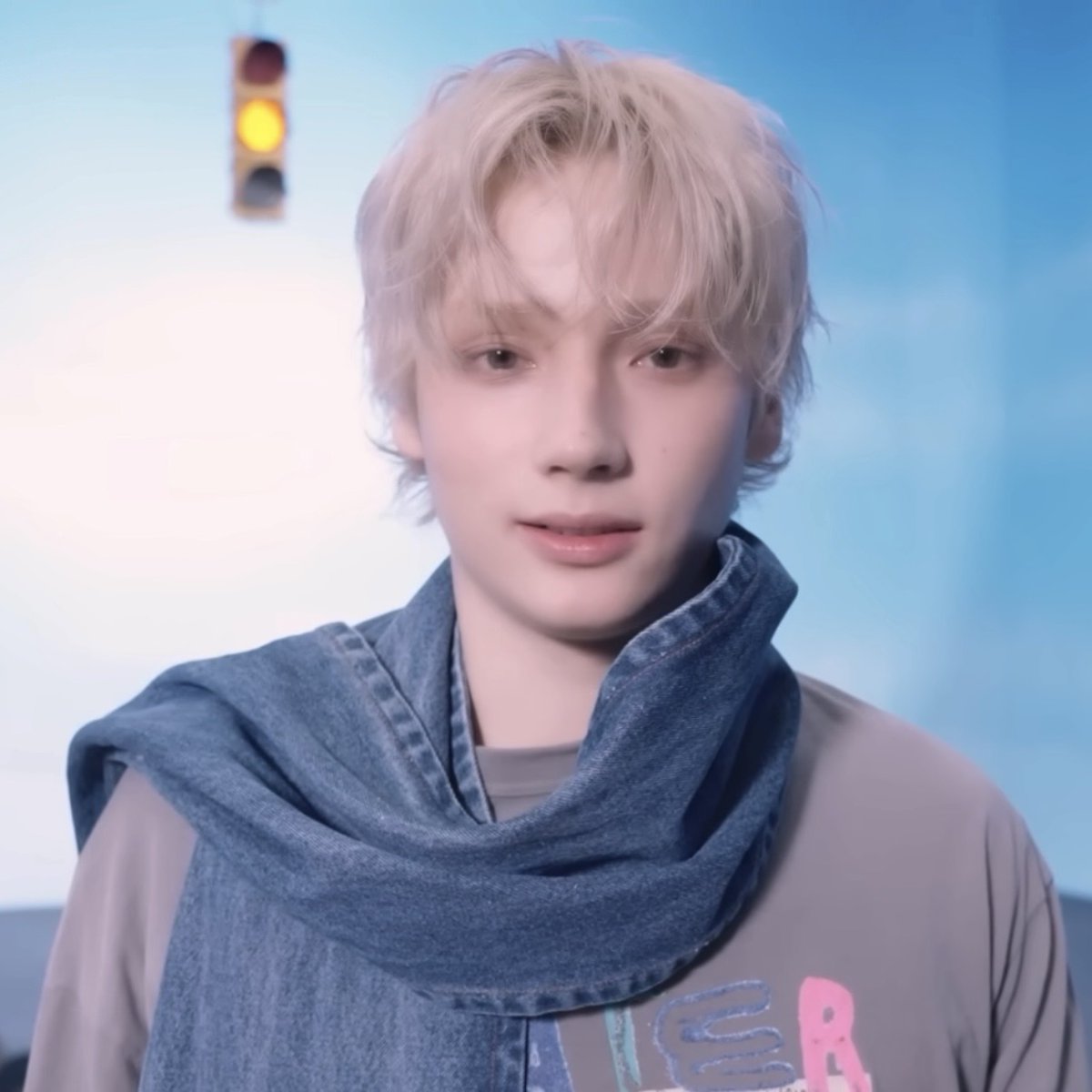 휴플레 tweet media