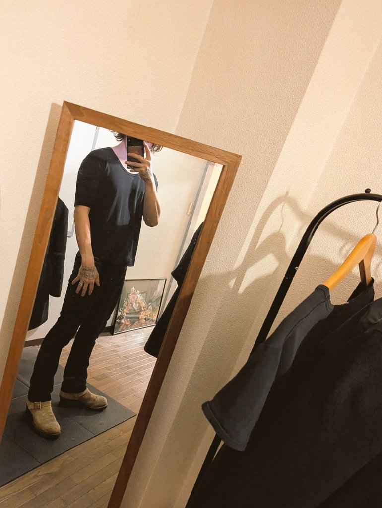 ムロトゼンイツ tweet media