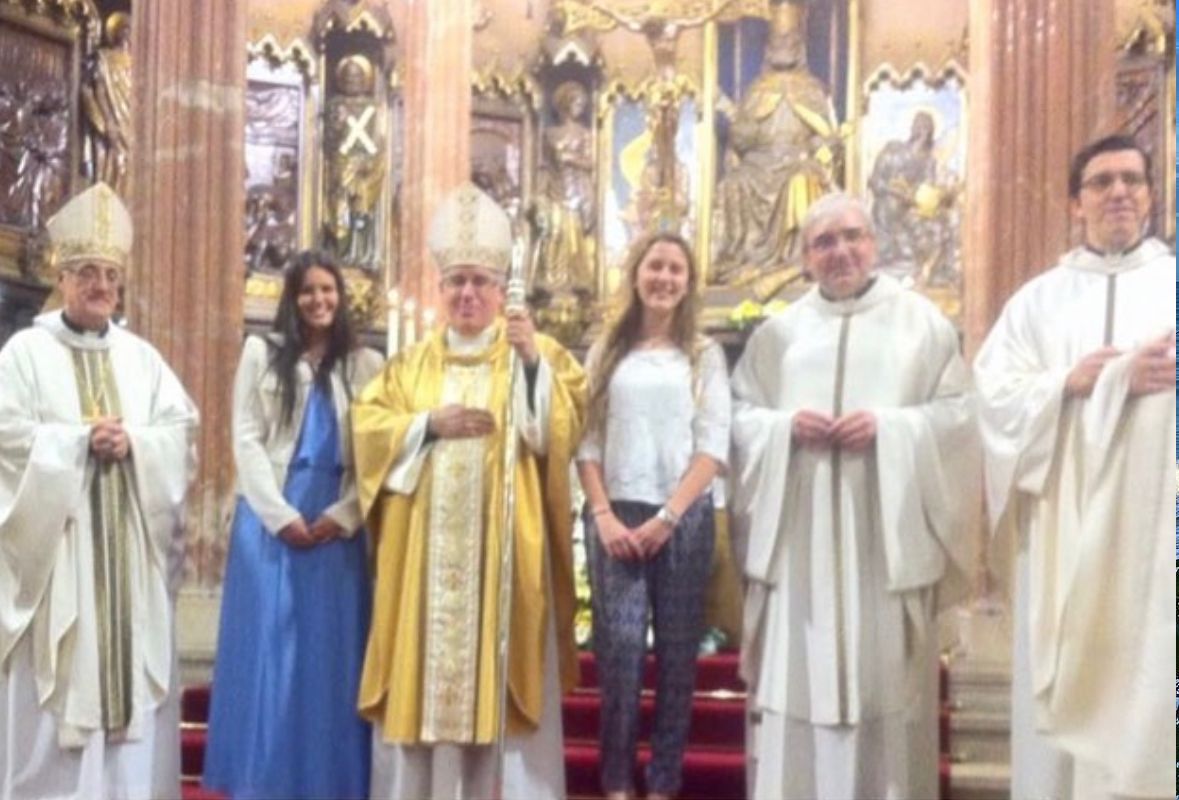 Carla Restoy ن tweet media