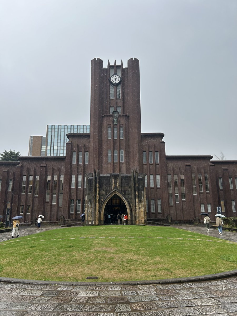 lessismore tweet media