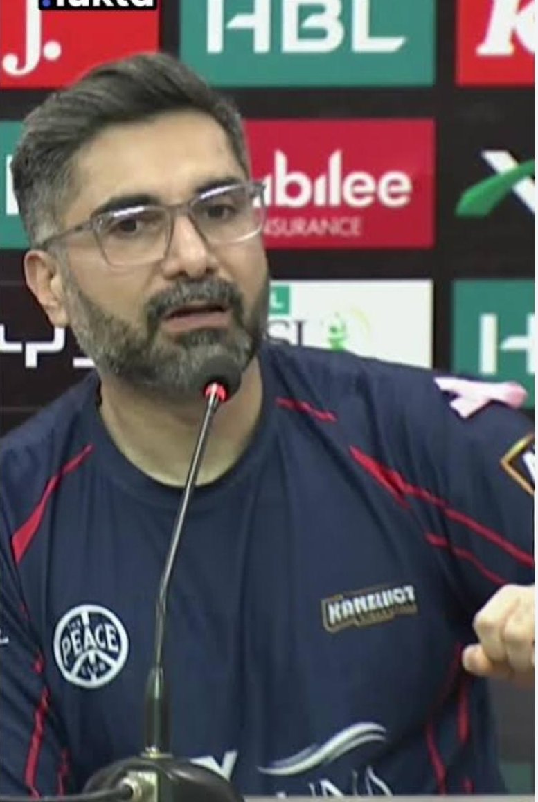 𝐙𝐞𝐞𝐬𝐡𝐚𝐧 tweet media