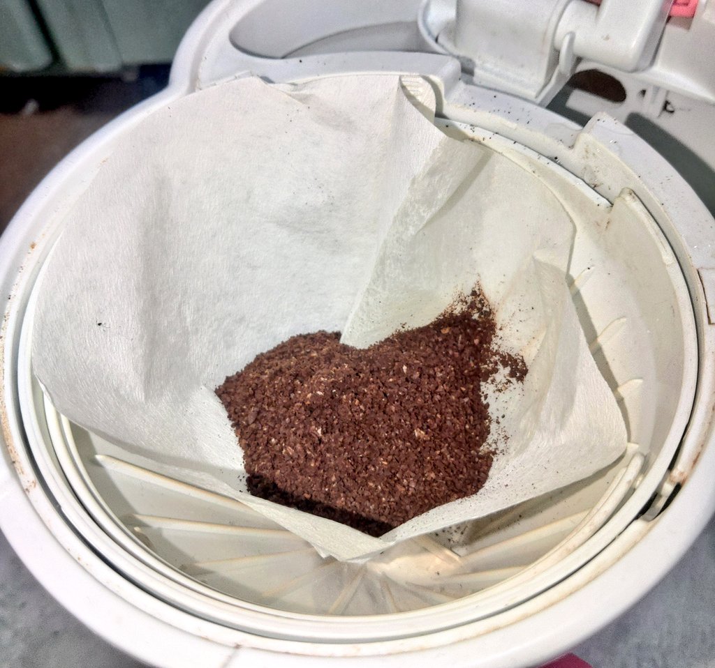 ケネディ tweet media