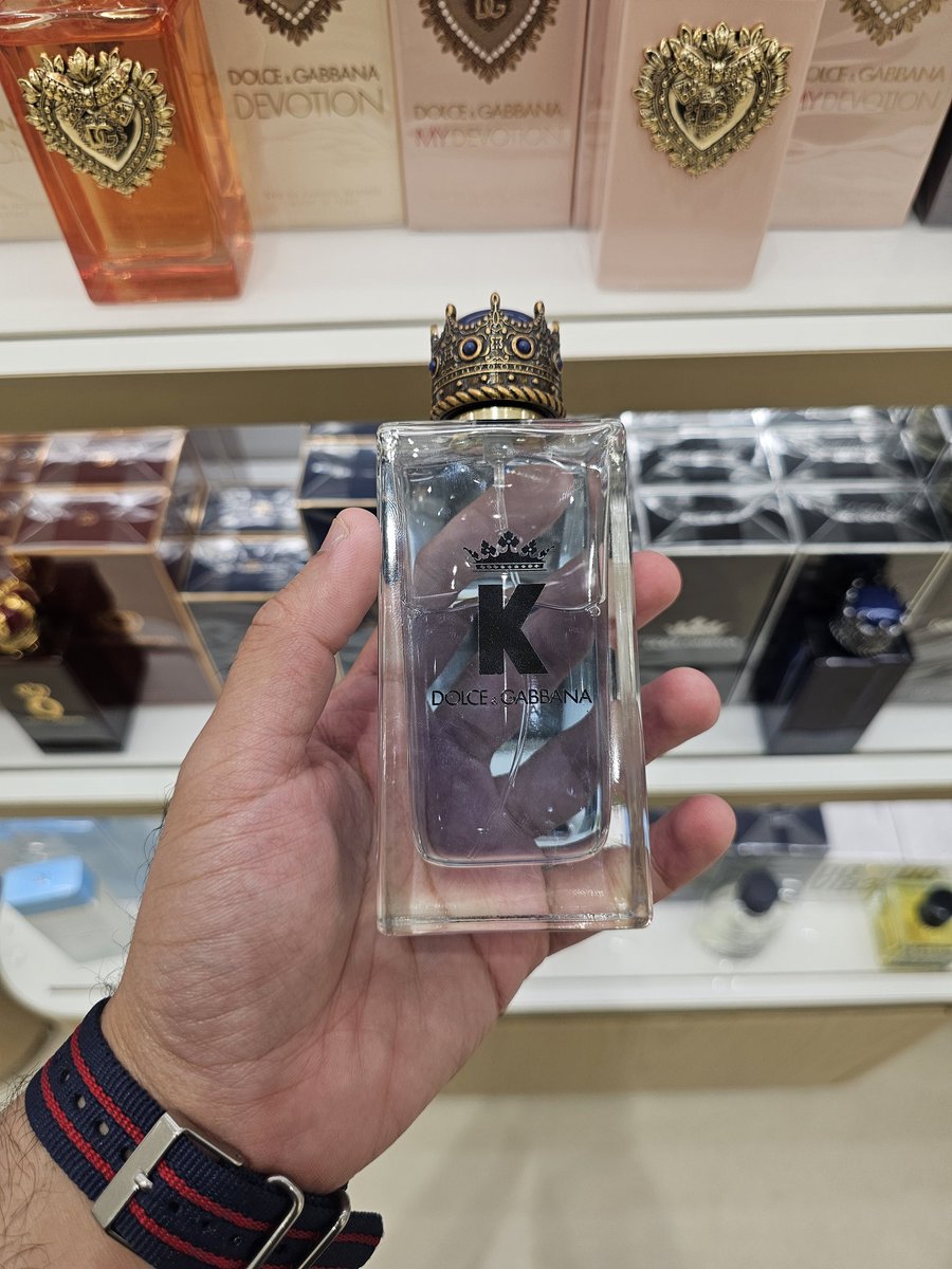 محب العطور ✨ tweet media