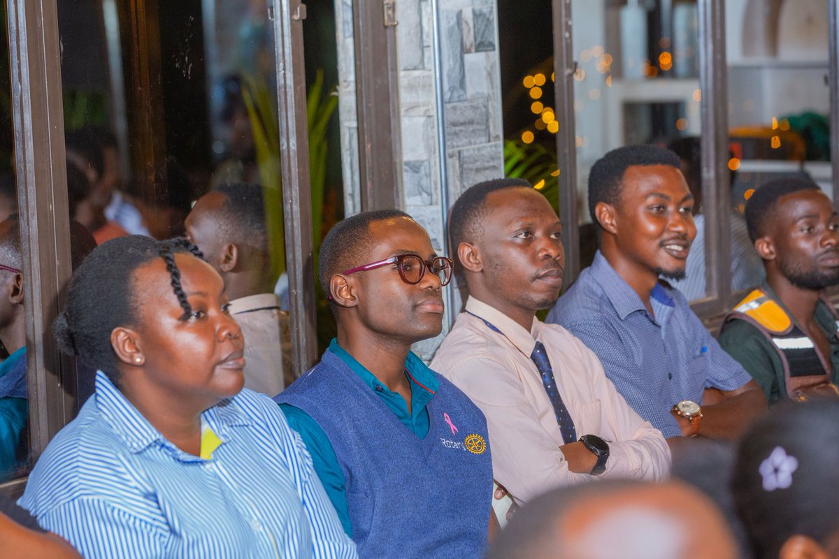 Rotaract_mildmay tweet media