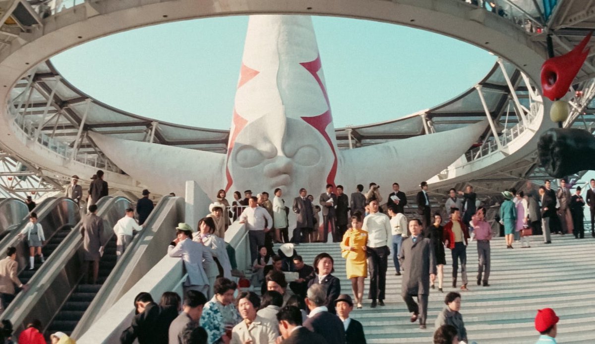 Elles Films | 映画『クイーンダム/誕生』公開中👑 tweet media