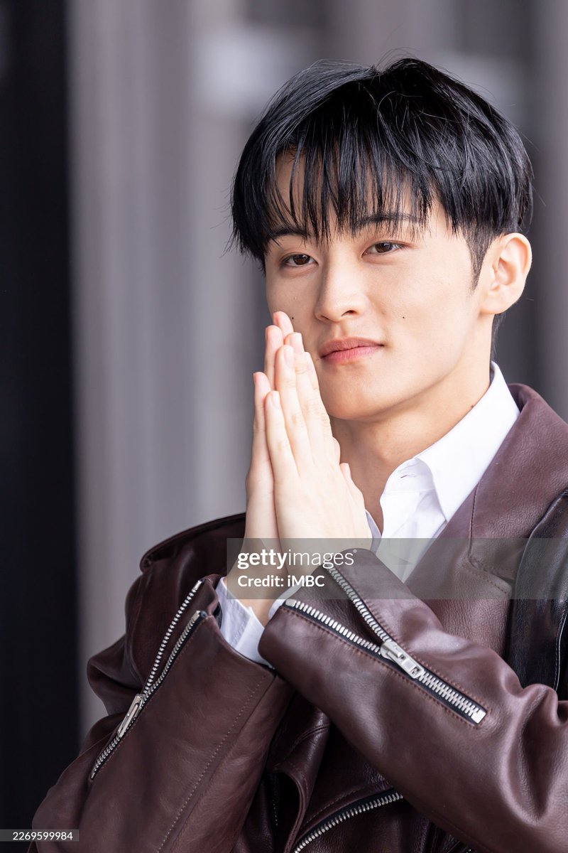 ON || NCT MENFESS tweet media