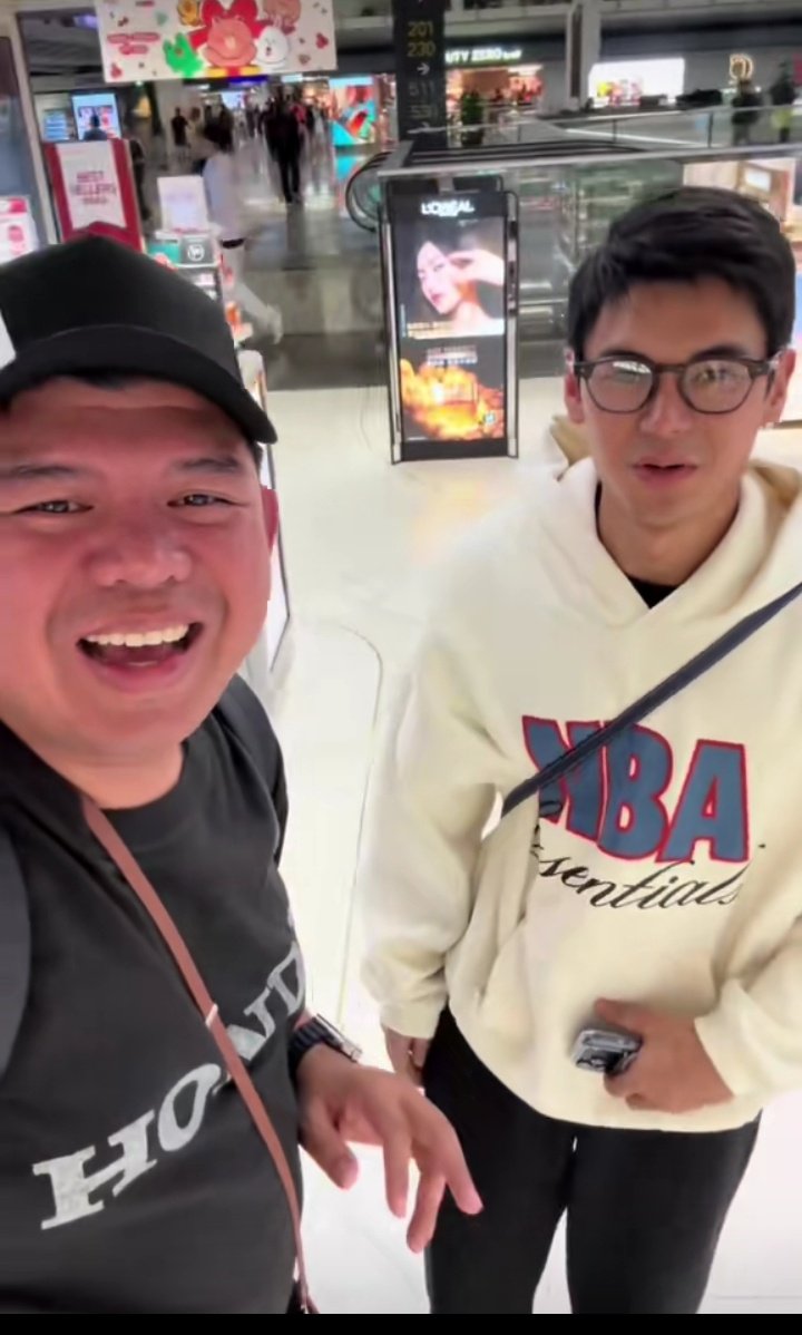 Bujing 💙💚💛🩷 tweet media