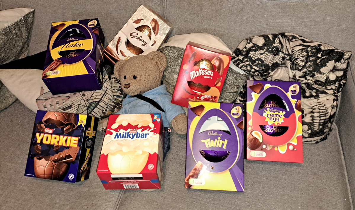 Benjamin Bus tweet media