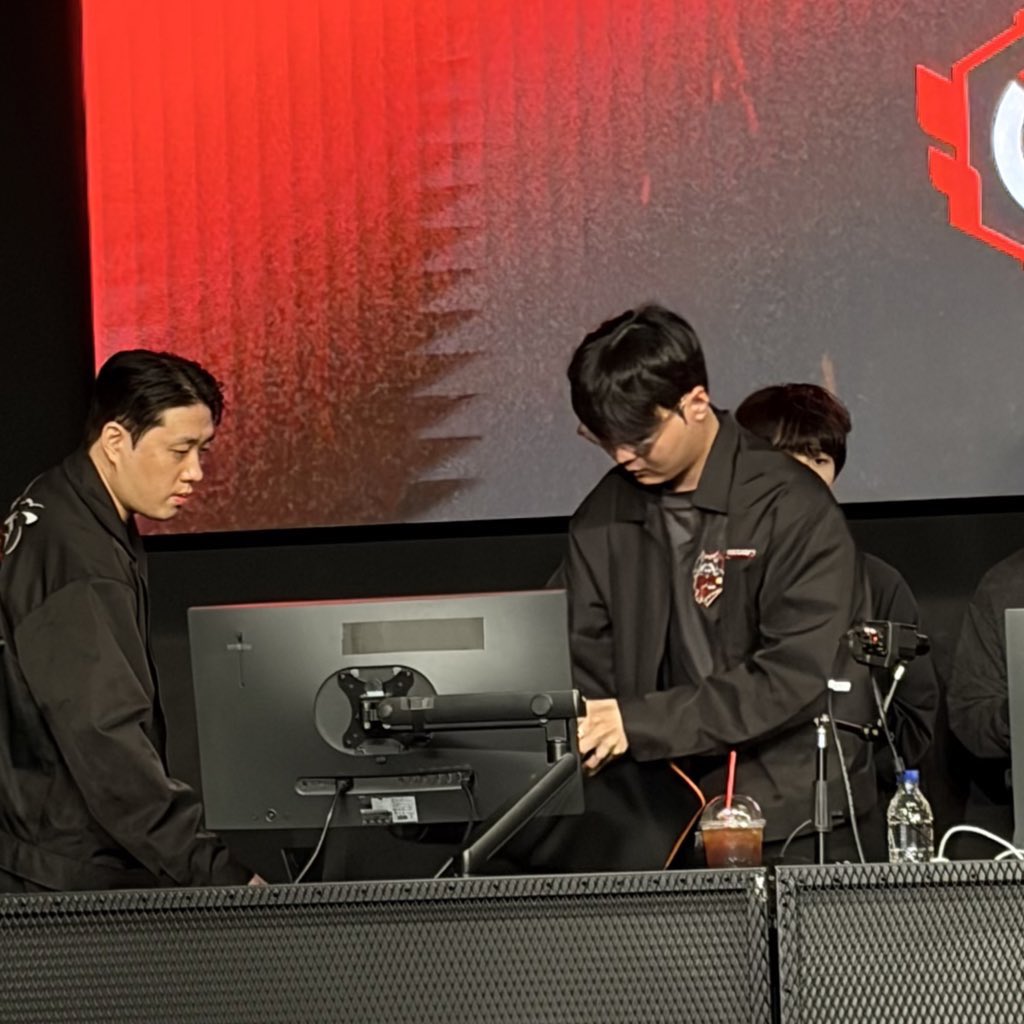 타코도둑 tweet media