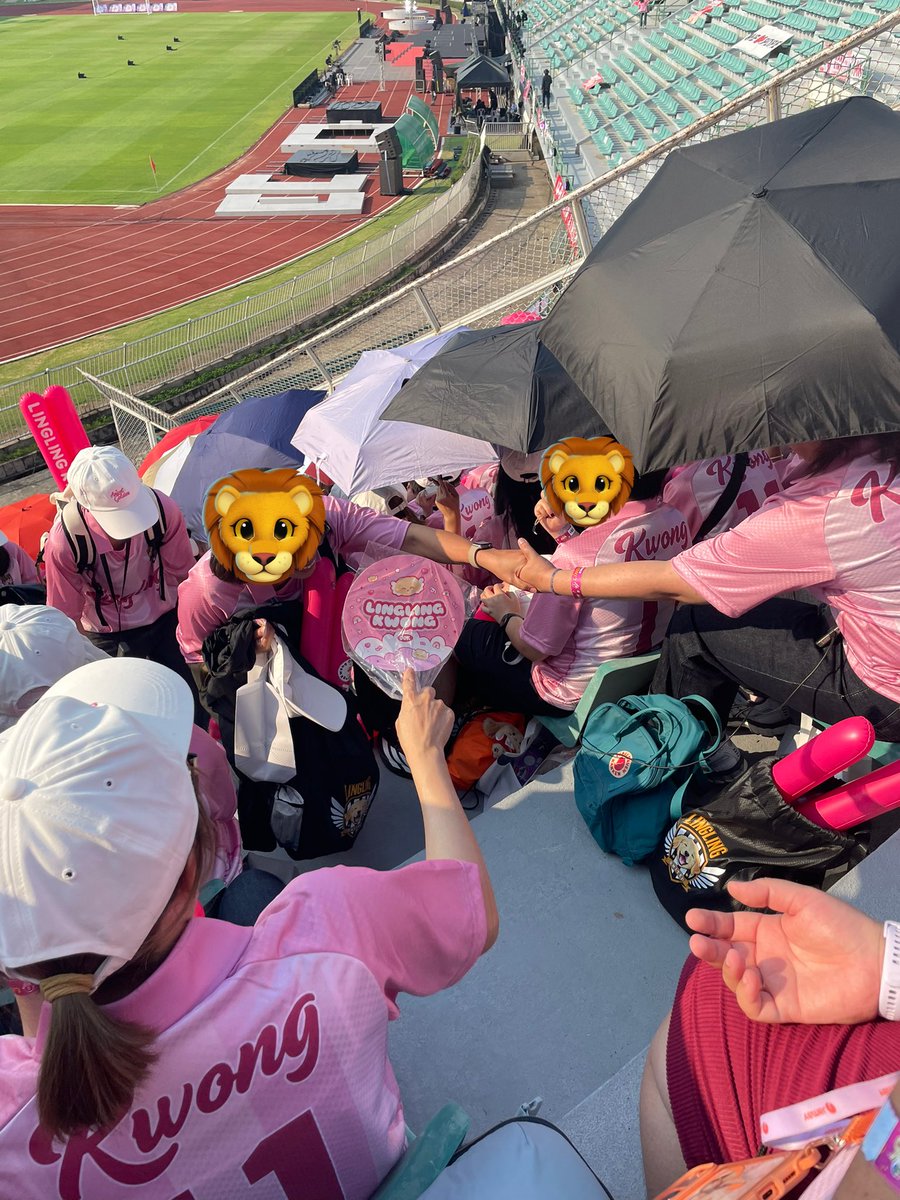 GᖇYᖴᖴIᑎCH 🦁 (กริฟฟินชน์) tweet media