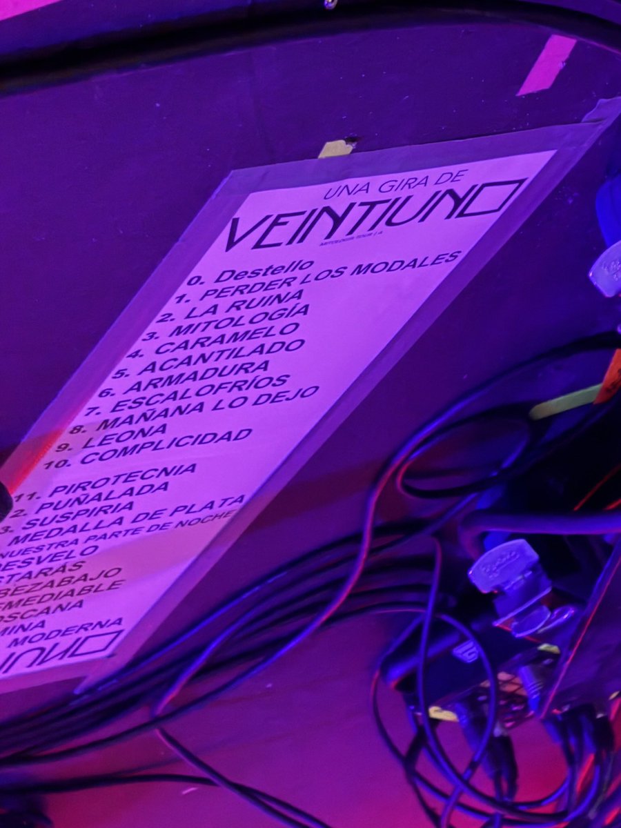 𝐩𝐨𝐯𝐞 🎧 tweet media