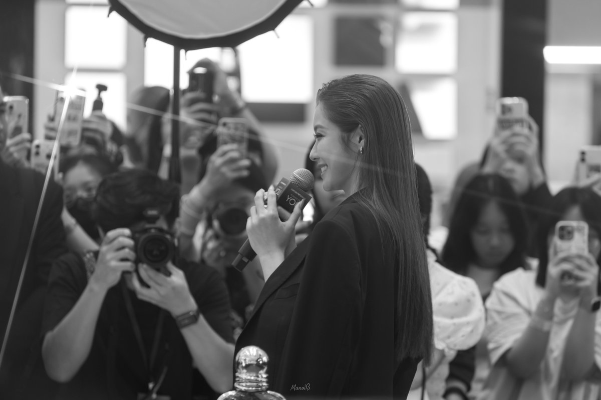 มอนอ✨ tweet media