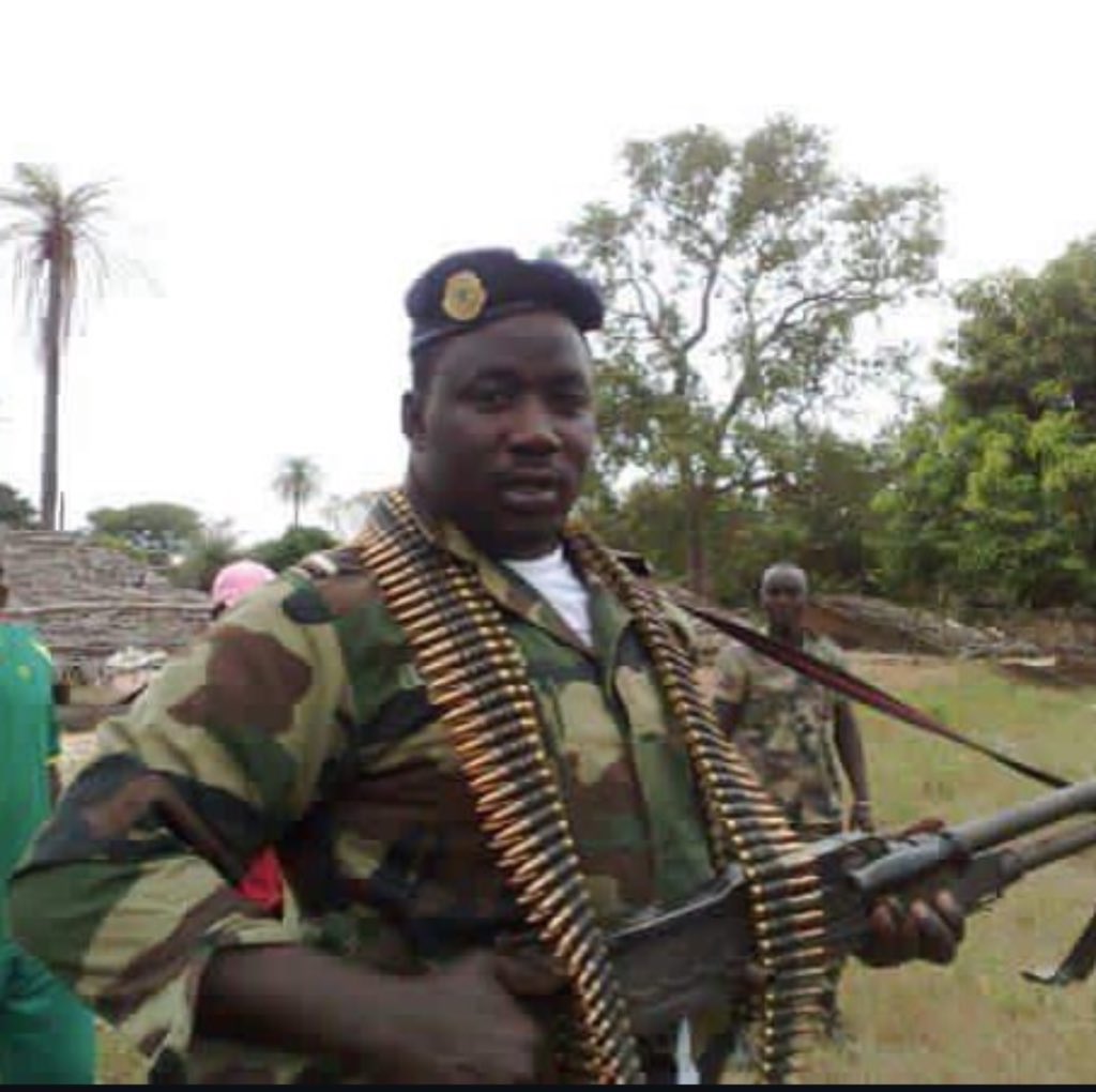 PunchTchineur 🇸🇳⭐️⭐️ tweet media