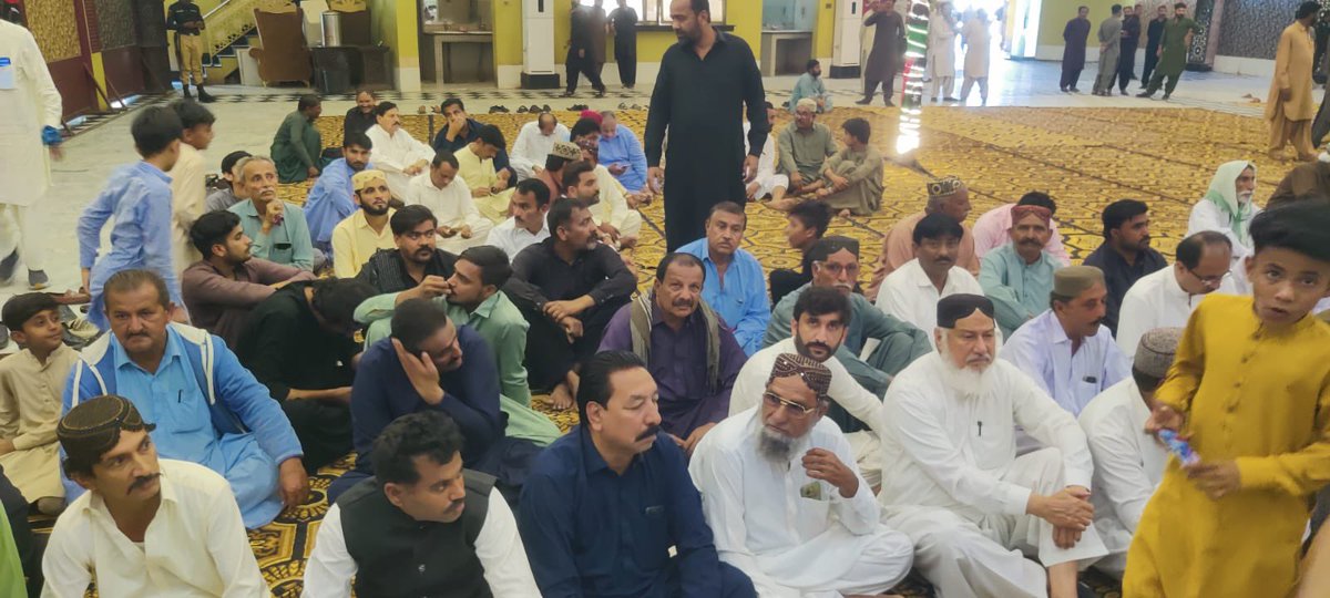 azam_nohani's tweet photo. ميرپورخاص: پاڪستان پيپلزپارٽي ضلع ميرپورخاص جي اهتمام هيٺ قائدِ عوام شهيد ذوالفقار علي ڀٽو جي 47هين ورسي نهايت عقيدت، احترام ۽ جذبي سان الرحمت بينڪوئٽ هال، کپرو روڊ، ميرپورخاص ۾ شاندار نموني سان منعقد ڪئي وئي۔
اعظم خان نوحاڻي
انفارميشن سيڪريٽري
پاڪستان پيپلزپارٽي ضلع ميرپورخاص https://t.co/nB3TJOamO3