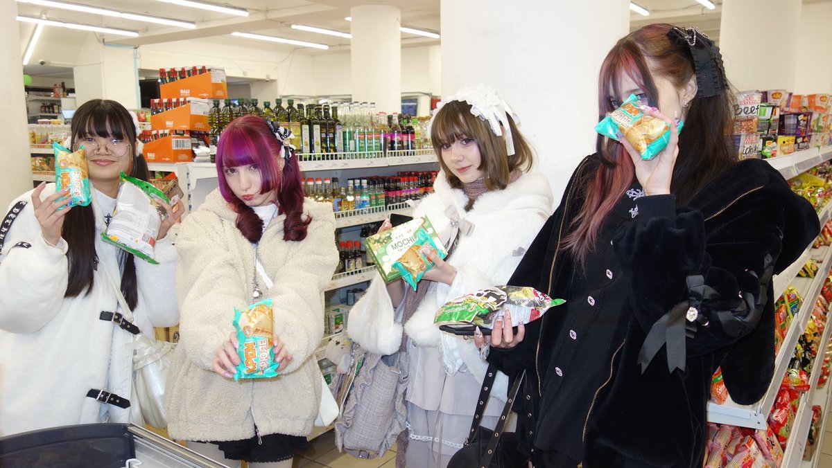 lulu 🍰 tweet media