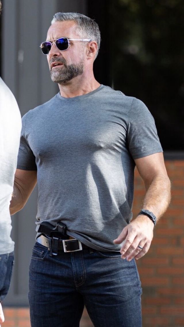 Male Central tweet media