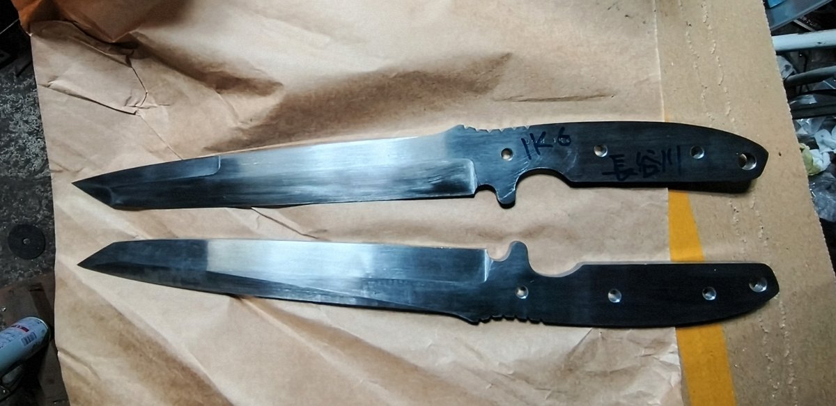 やまはせ @👺Tengu knives tweet media