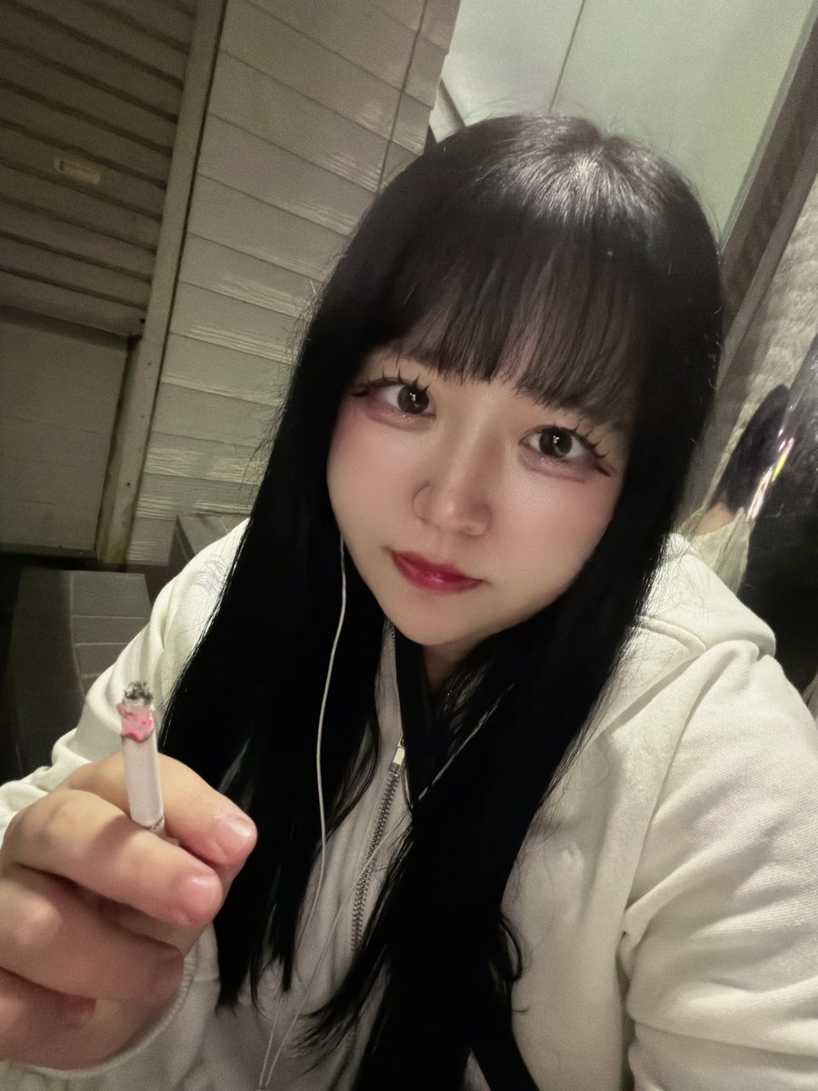 コビちゃん tweet media