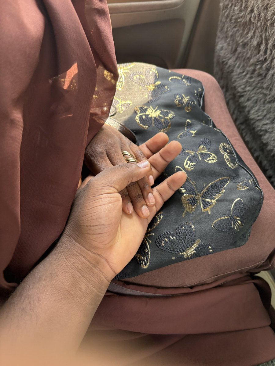 BEEBRAIN tweet media