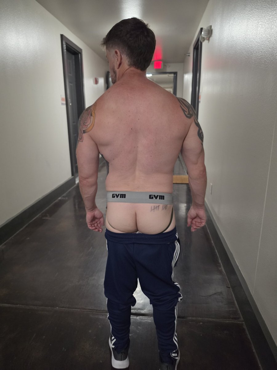 DirtyLittleSins tweet media