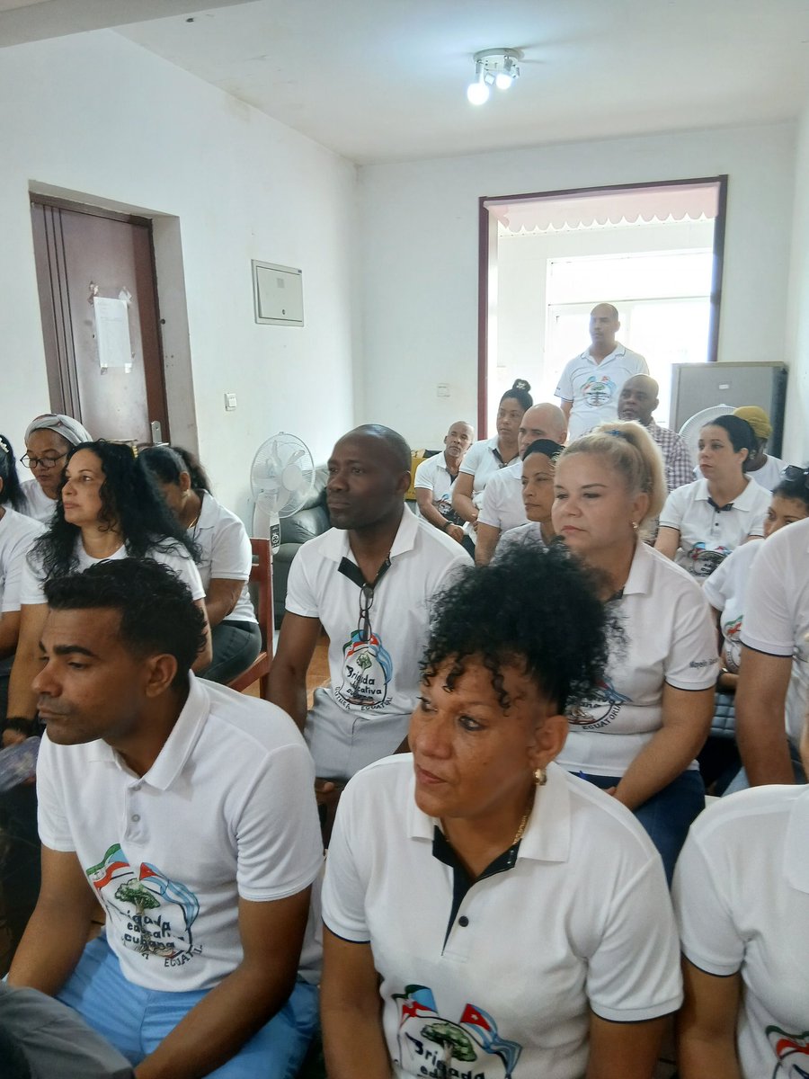 @elsa_ena2 tweet media