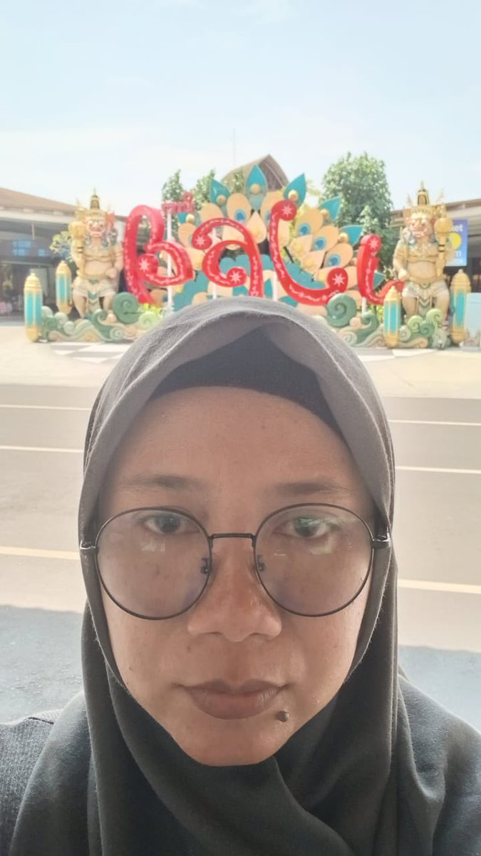 Anna Santoso tweet media