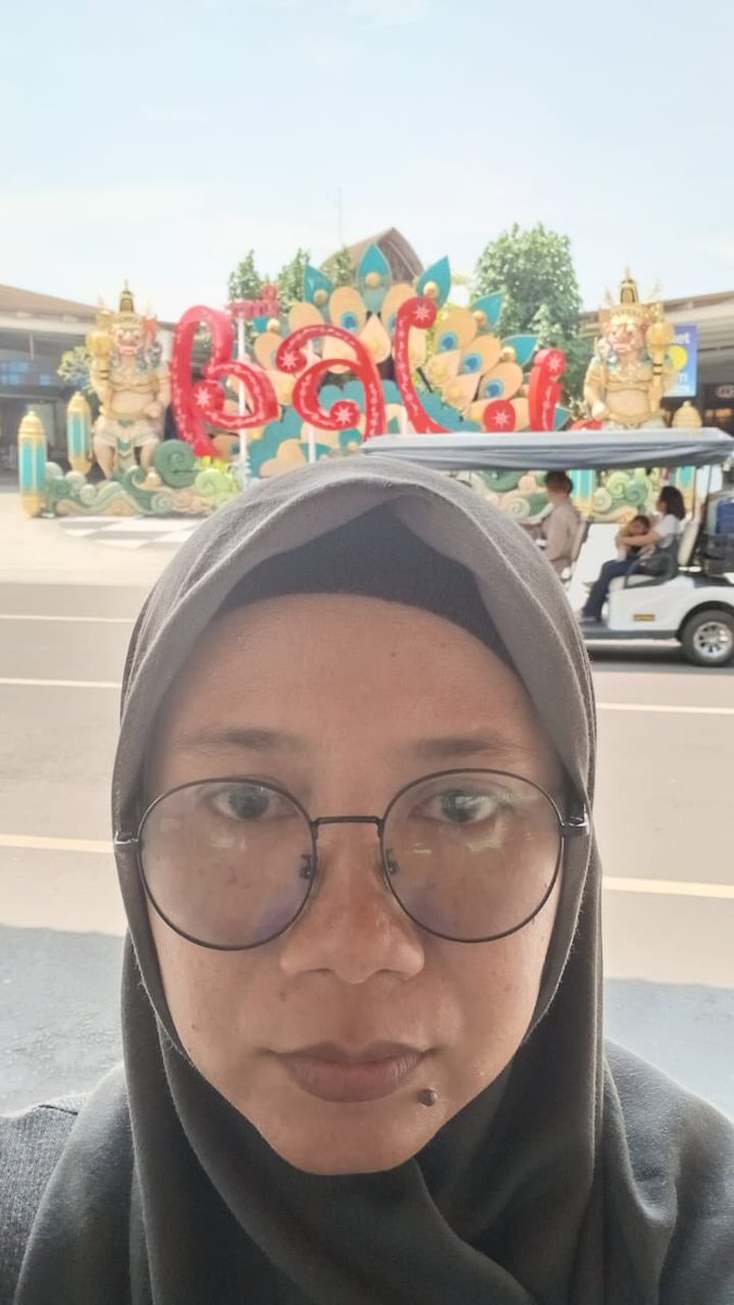 Anna Santoso tweet media