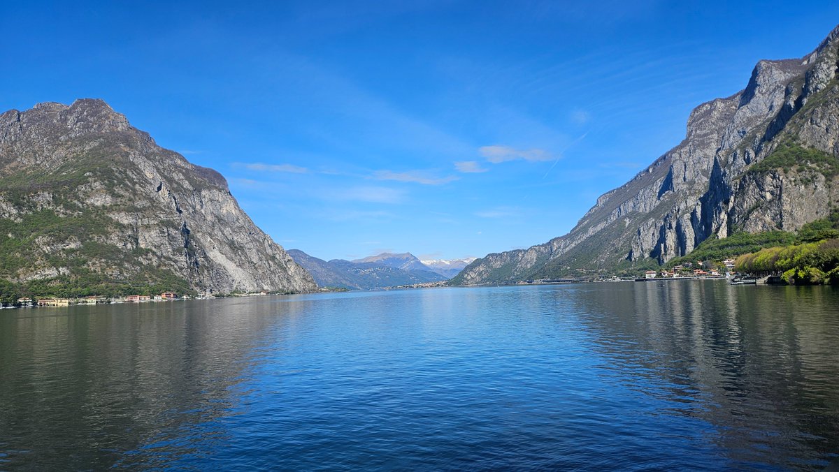 Simonacrippa1's tweet photo. Faccio un po' di promozione turistica della mia bella città Lecco https://t.co/2734RzxzLj