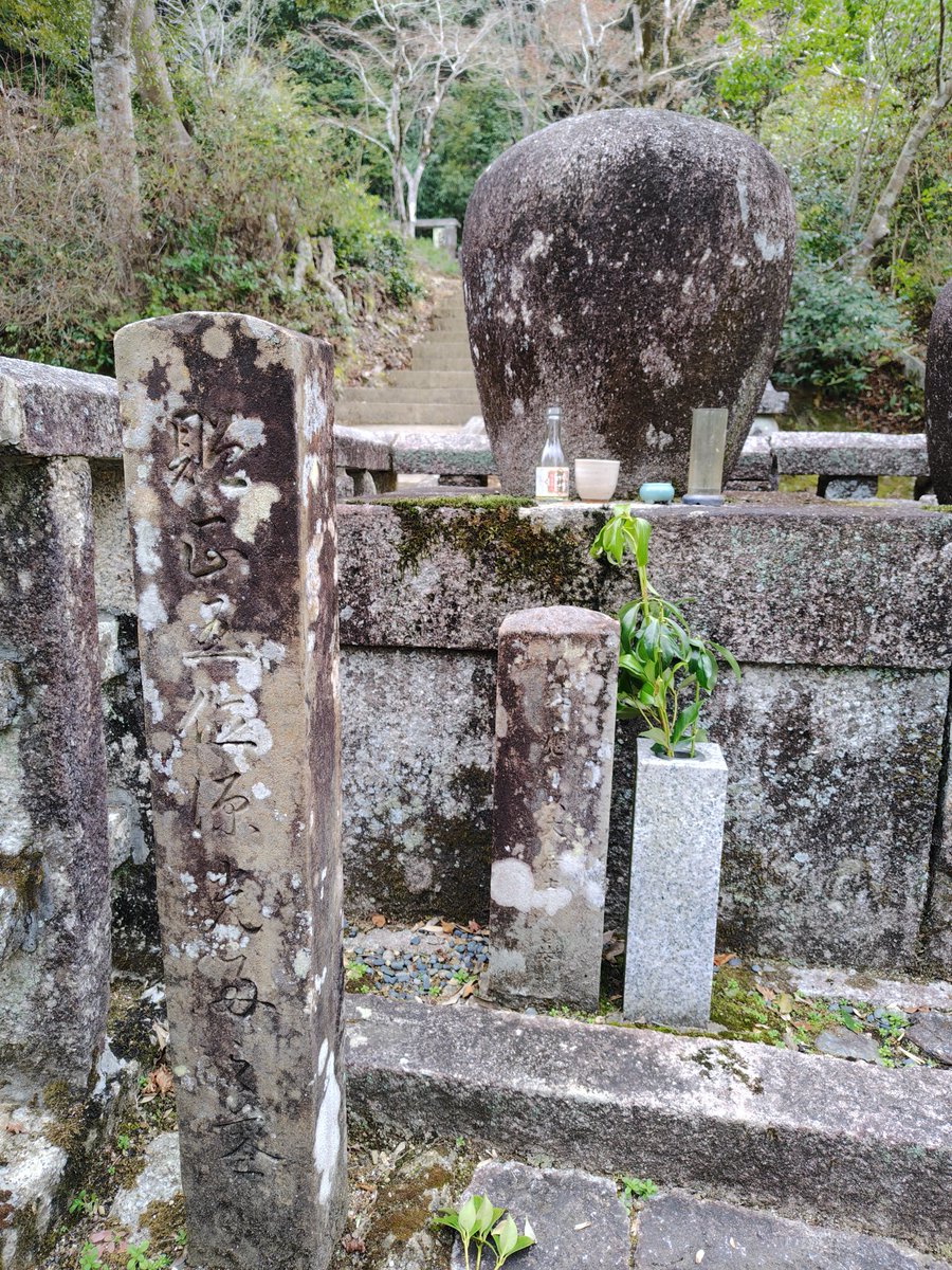 みりか tweet media