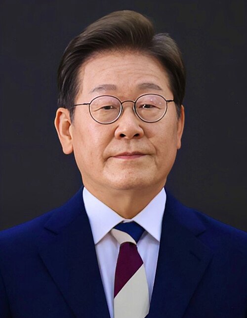 This is the time for Japan and South Korea to reevaluate their relationship with the US in terms of military dependency.

It's better to die defending your country than to live under the mercy of a country where lunacy is a norm because you can easily be drawn into a conflict