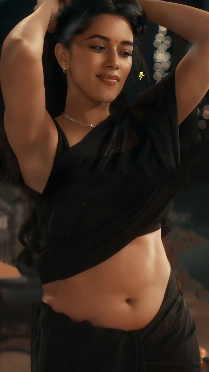 Subbu_lakshmi2k's tweet photo. One of the Boldest attempts by Mirnalini 🥵🤒❤️‍🔥 https://t.co/tbDiNV5yxD