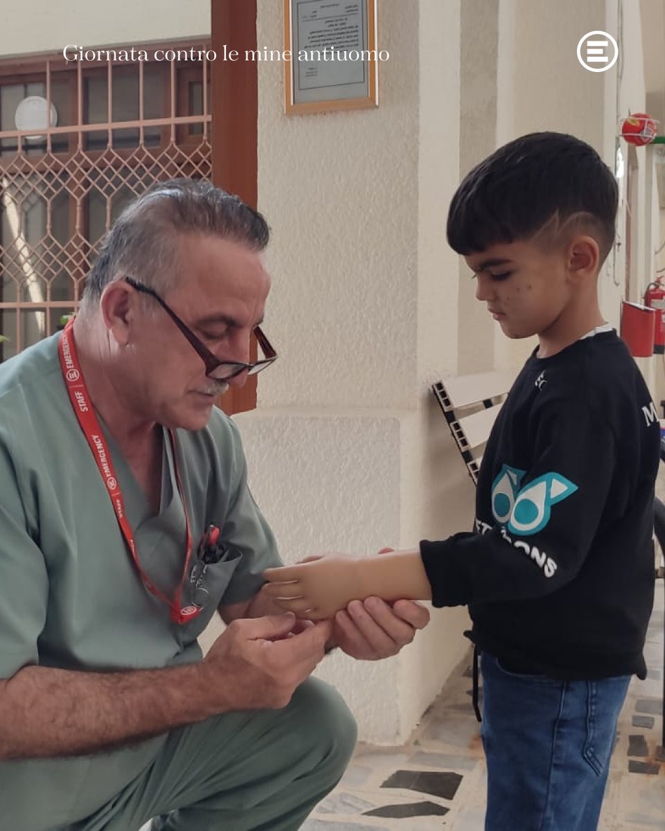 EMERGENCY tweet media