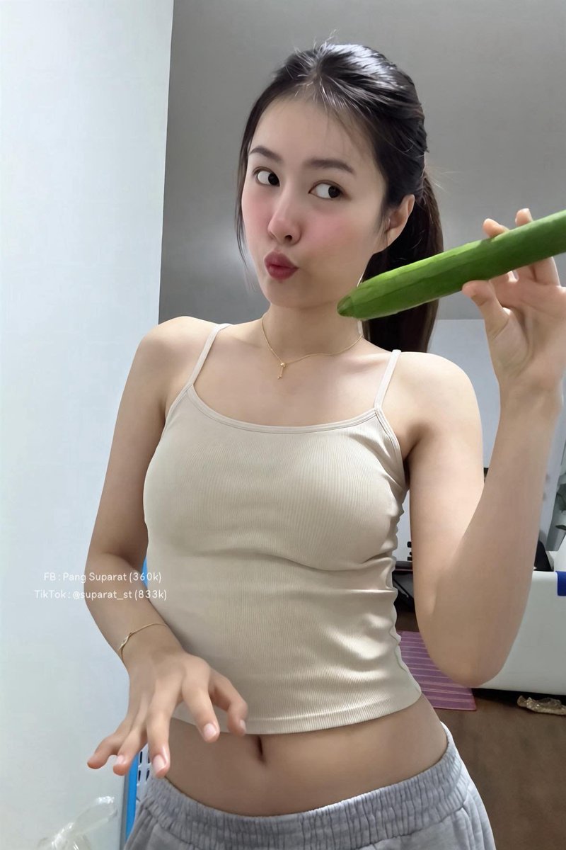 เรียกหนูว่าครูแป้ง tweet media