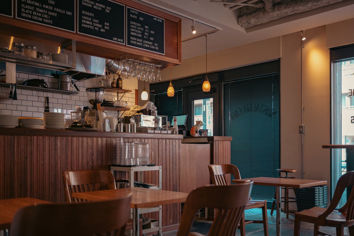 KuBo5160Films's tweet photo. NOSTALGIA CAFE
📍 東京都中野区野方1-36-10

年に一度は、必ず足を運んでしまうカフェ
理由はうまく言葉にできないけれど、静かに流れる時間と、丁寧に作られたケーキがあるだけで十分だと思える場所 https://t.co/GEwi6jTnJY