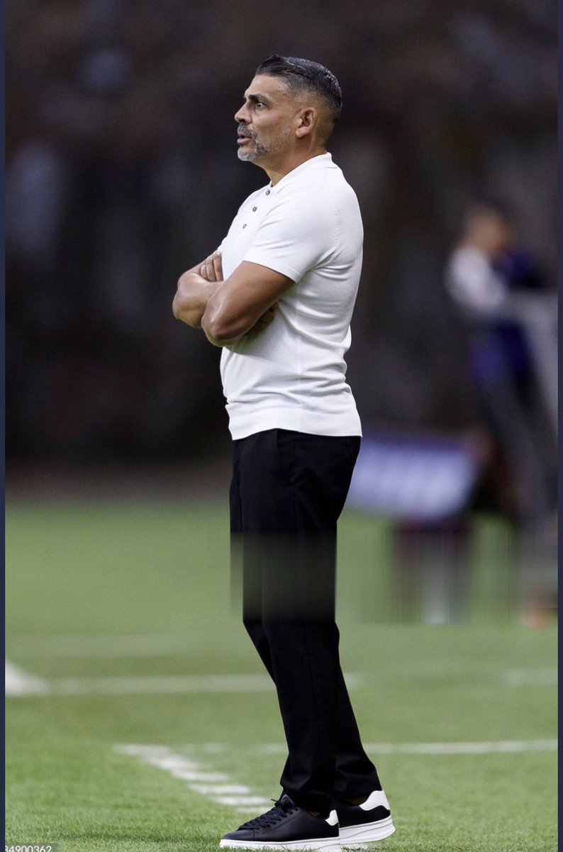 “Er bisho“ bezares tweet media