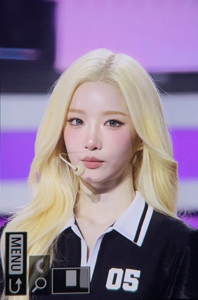 ғʟᴜᴇʀ. tweet media