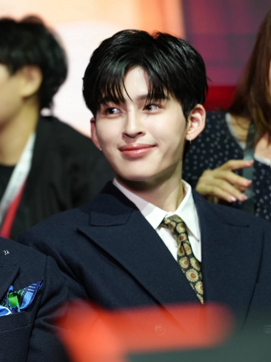 3k（3000） tweet media