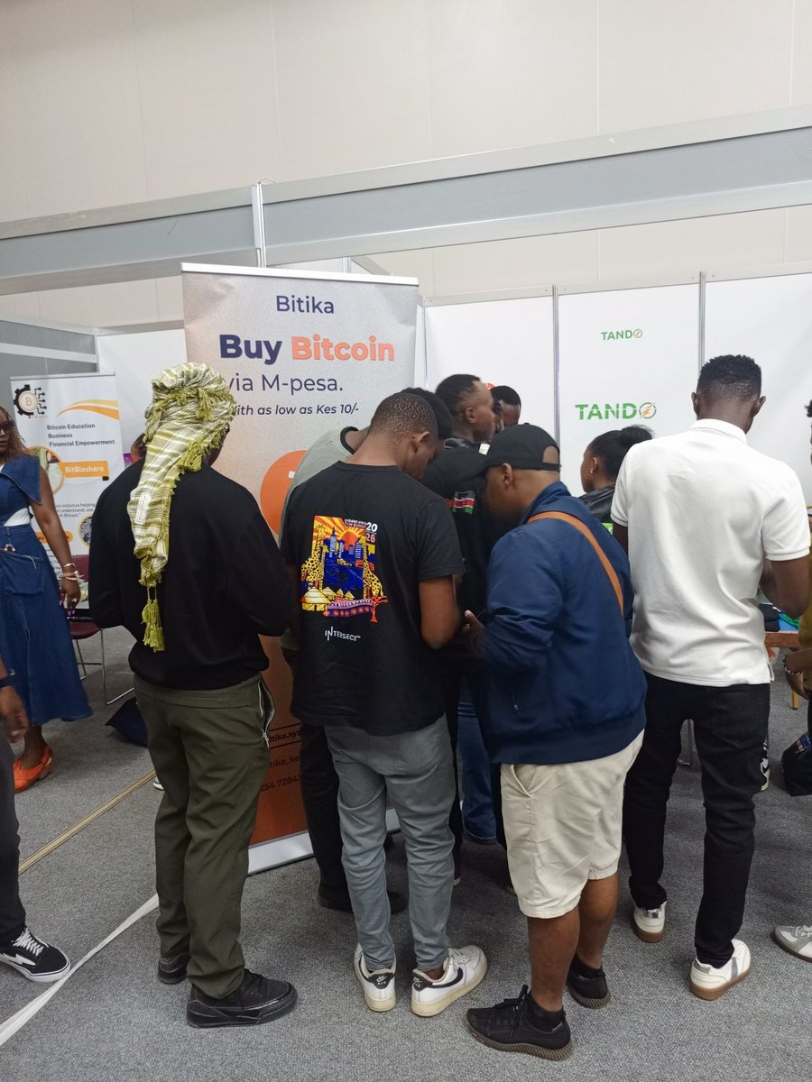 AkelloLili13874's tweet photo. Bitcoin Unconference is live.

Panels on the economy and real-world adoption are already sparking powerful conversation builders, thinkers, and communities sharing what’s actually happening on the ground.
No scripts. Just real insights shaping Africa’s Bitcoin future.@thecore21m https://t.co/bMllw3wFSp