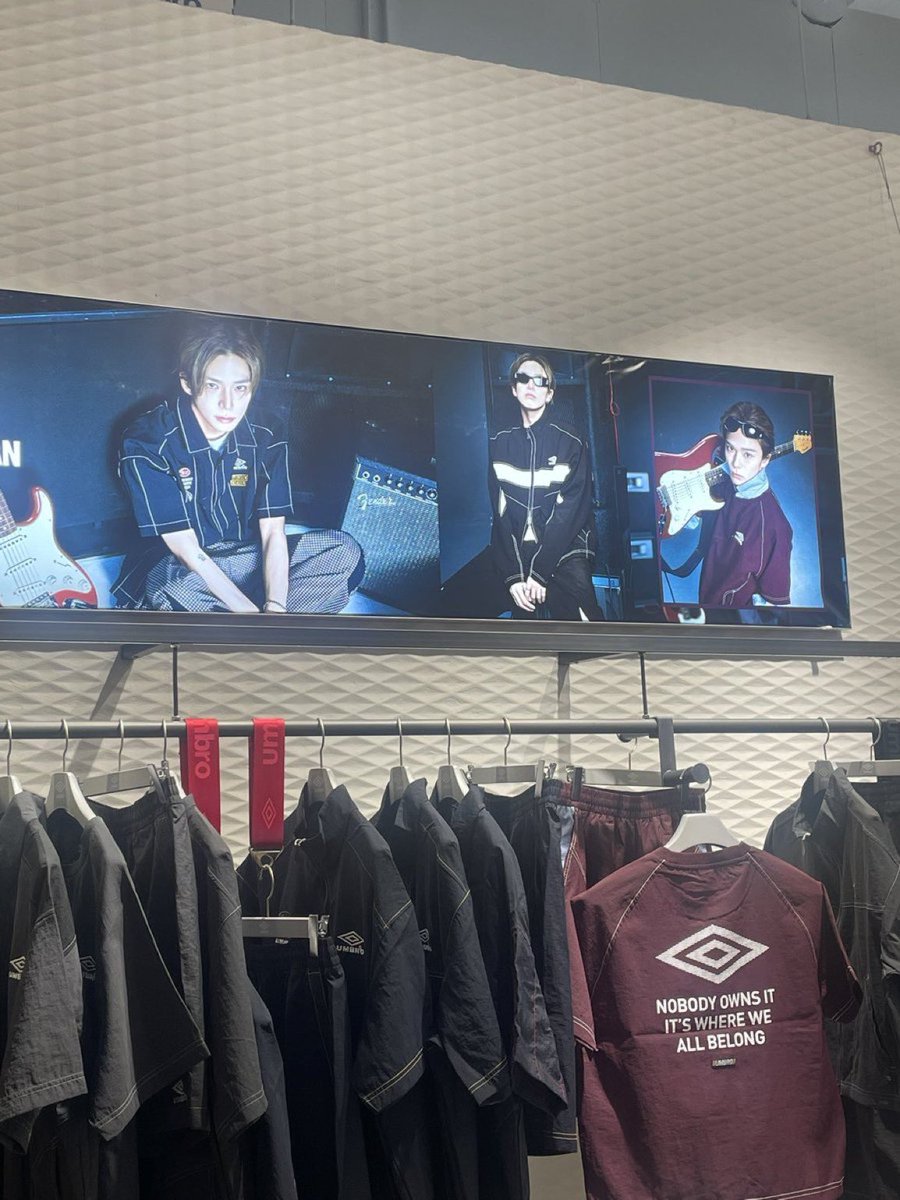 dee ⁴⁷ tweet media