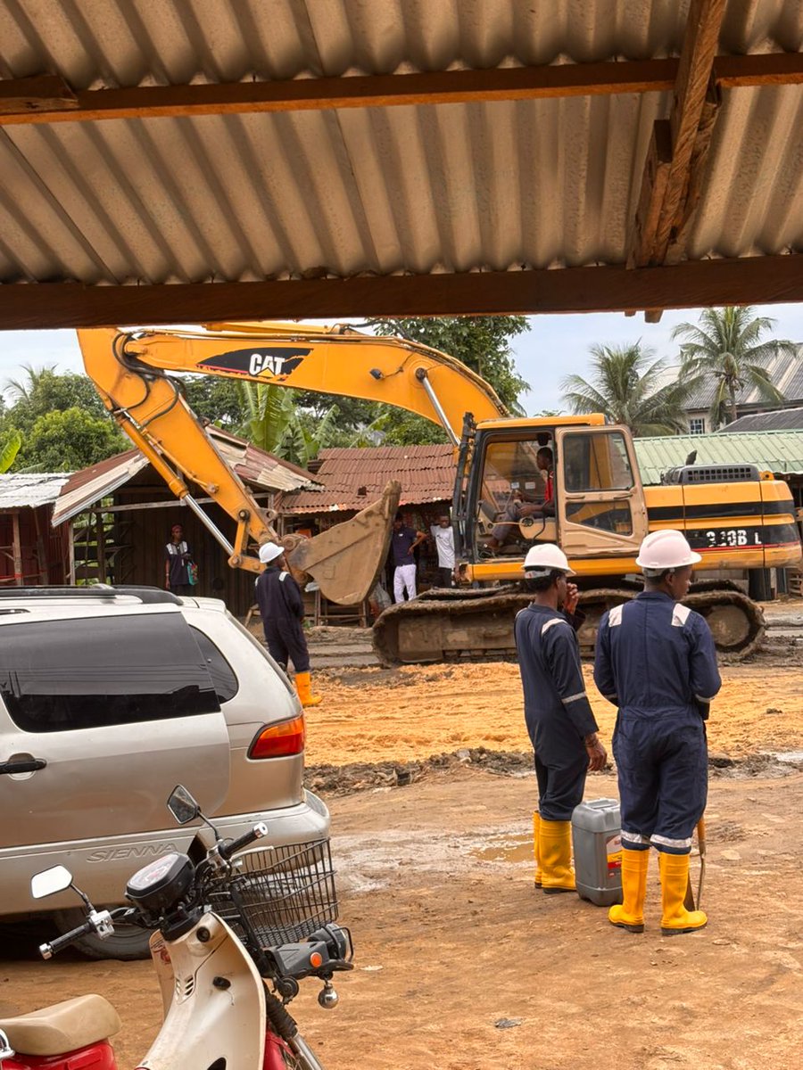 SammyZillion14's tweet image. Sha anyhow in be bring deals for me I don enter site🥲😒😂
@carl_ahmed35758 @con__fi_dence @ahnie_baykah @JoshOfAkure1 #everyone