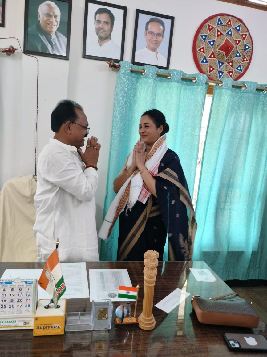 All India Mahila Congress tweet media