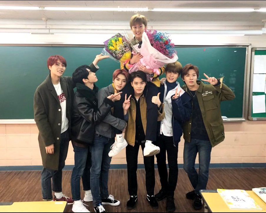 mark pics⁰² tweet media