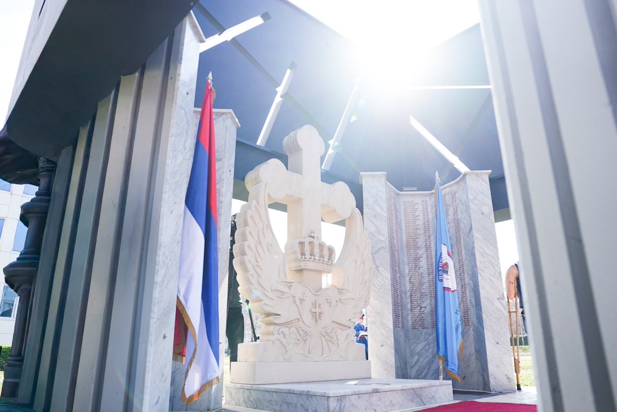 Саво Минић tweet media