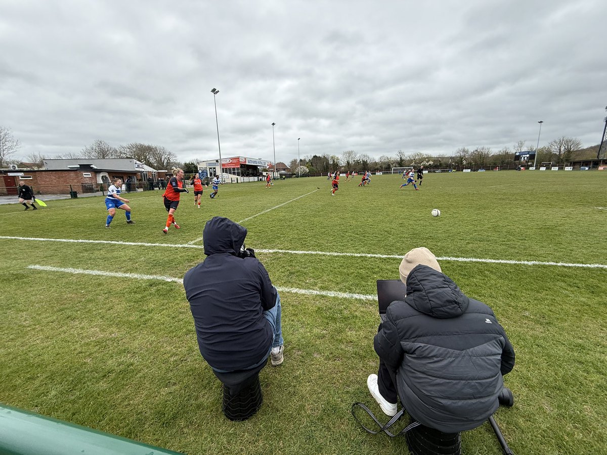 HerHoopsToo tweet media