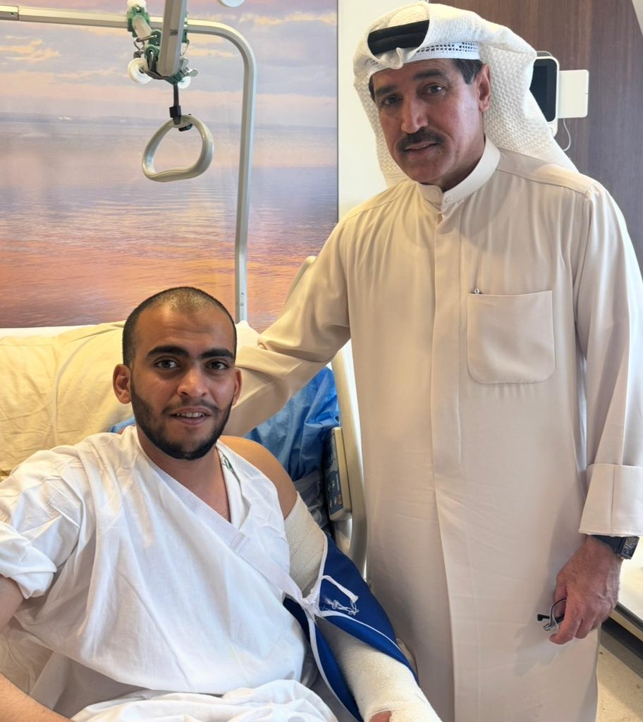 صحيفة بـث tweet media