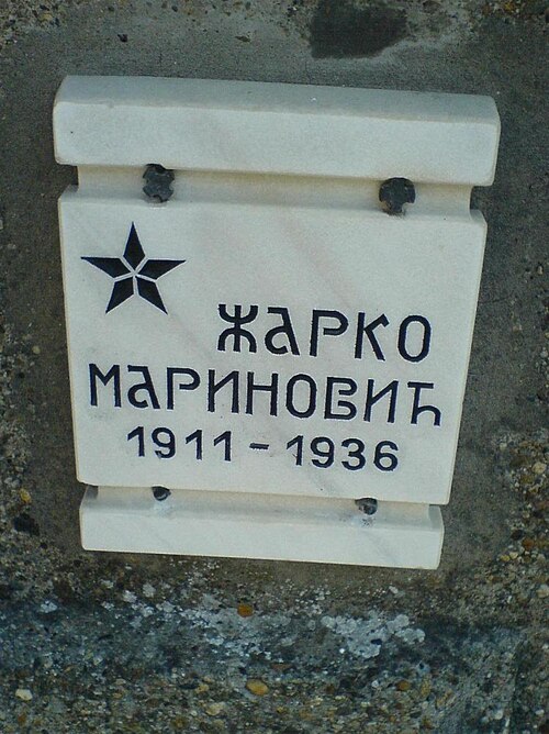 Филозофи у блокади tweet media