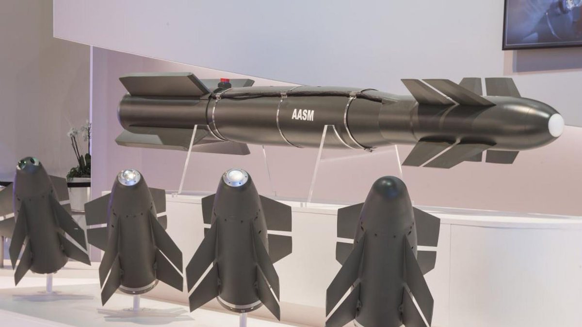 Drone_Wars_'s tweet image. France reportedly plans a major increase in kamikaze drones and missile stockpiles by 2030 under a new military planning law.
#France #UAV #Missiles #Defense