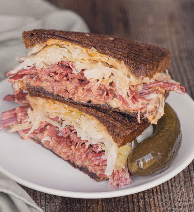 Food Crush tweet media